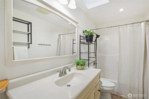 845 SW Shannon Drive Port Orchard WA 98367