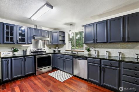 845 SW Shannon Drive Port Orchard WA 98367