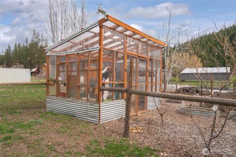 63 Windy Willow Lane Leavenworth WA 98826