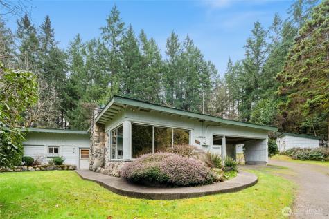 3649 Long Lake Road SE Port Orchard WA 98366