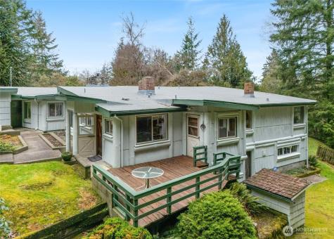 3649 Long Lake Road SE Port Orchard WA 98366