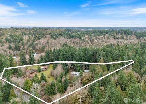 3649 Long Lake Road SE Port Orchard WA 98366