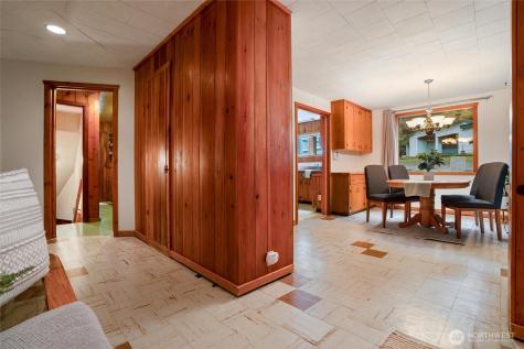 3649 Long Lake Road SE Port Orchard WA 98366