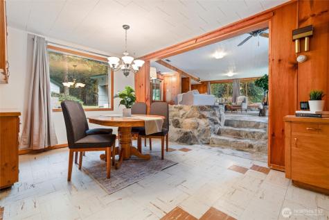 3649 Long Lake Road SE Port Orchard WA 98366