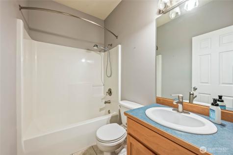 2840 Akamai Way East Wenatchee WA 98802