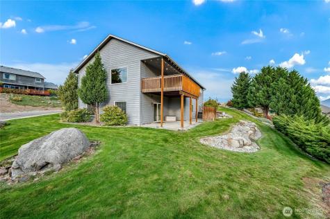 2840 Akamai Way East Wenatchee WA 98802