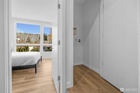 6727 Carleton Avenue S Seattle WA 98108