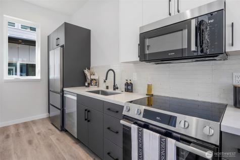 6727 Carleton Avenue S Seattle WA 98108