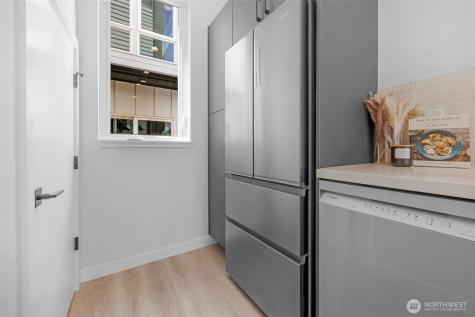 6727 Carleton Avenue S Seattle WA 98108