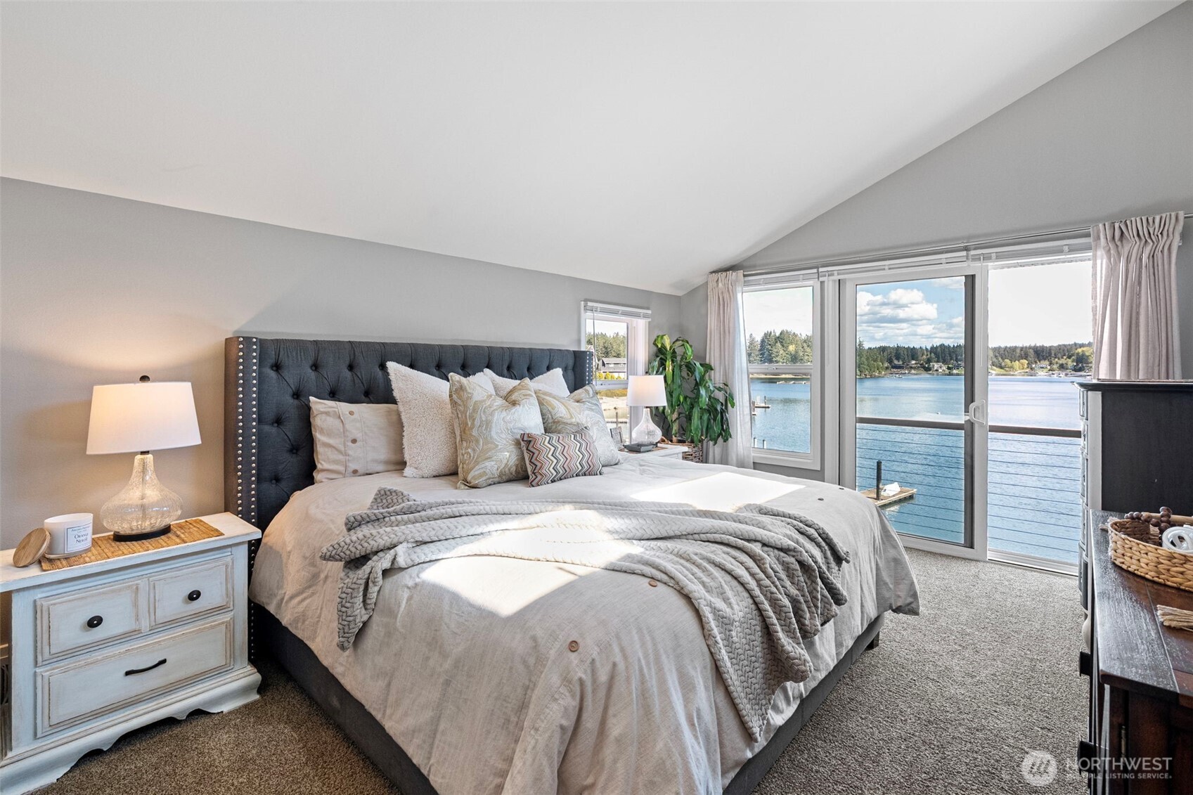 295 Shorewood Court Fox Island WA 98333