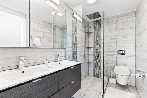 2500 171st Avenue SE Bellevue WA 98008