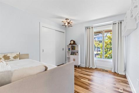 2500 171st Avenue SE Bellevue WA 98008