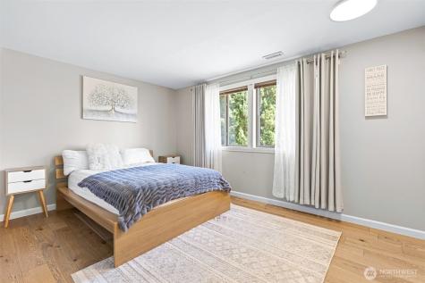 2500 171st Avenue SE Bellevue WA 98008