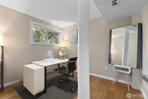 2500 171st Avenue SE Bellevue WA 98008