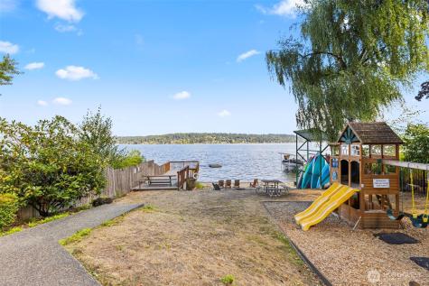 2500 171st Avenue SE Bellevue WA 98008