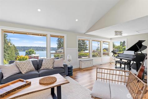 2500 171st Avenue SE Bellevue WA 98008