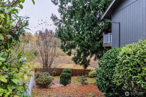 25304 146th Avenue SE Kent WA 98042