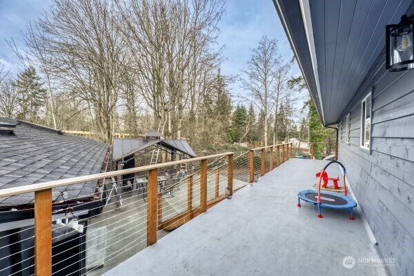 17606 Larch Way Lynnwood WA 98037