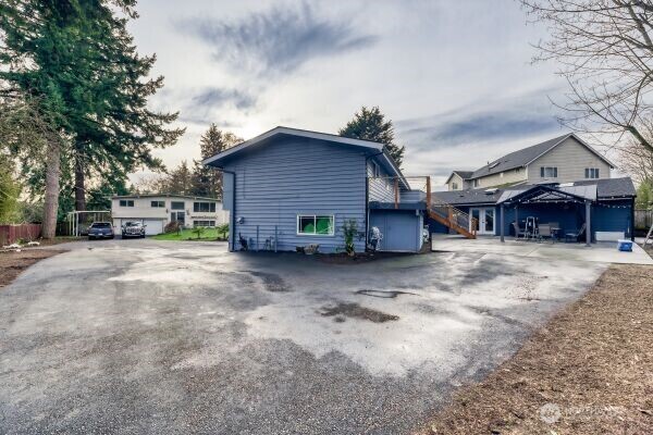 17606 Larch Way Lynnwood WA 98037