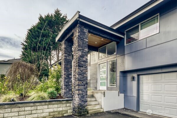 17606 Larch Way Lynnwood WA 98037