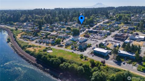 1810 Rainier Street Steilacoom WA 98388