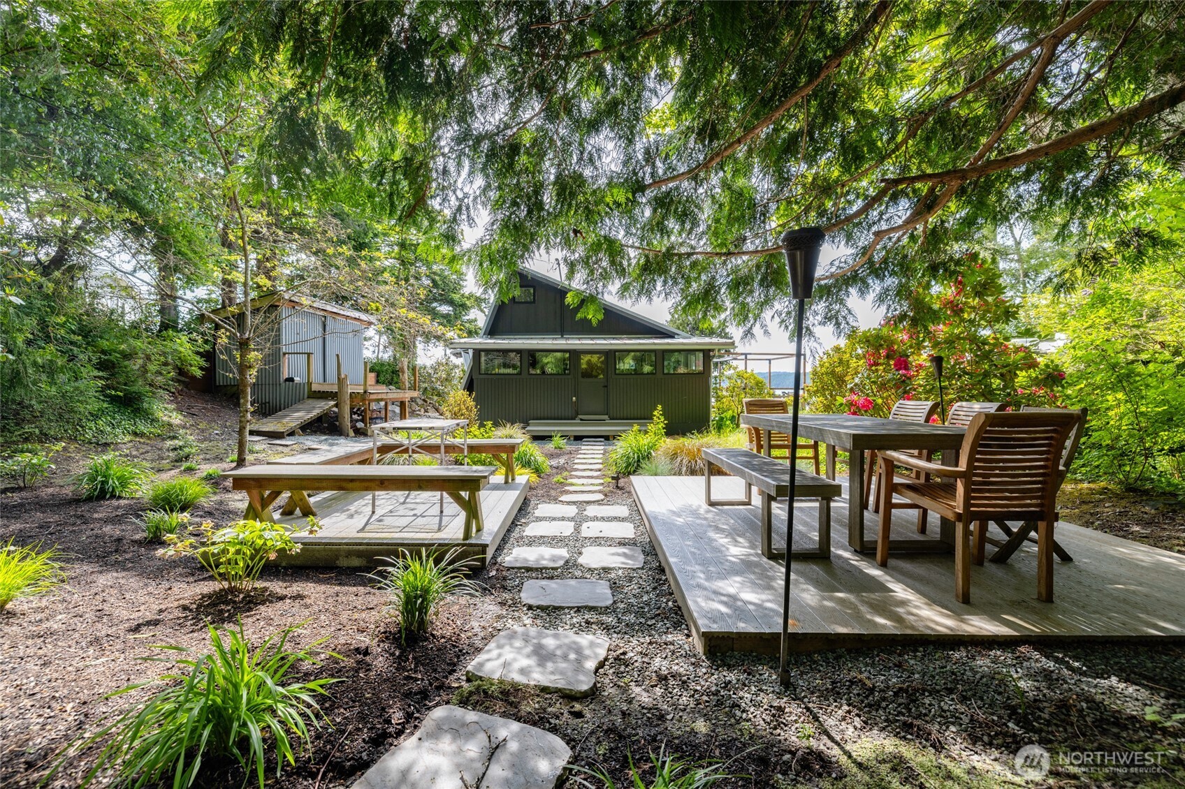 17238 Maple Lane La Conner WA 98257