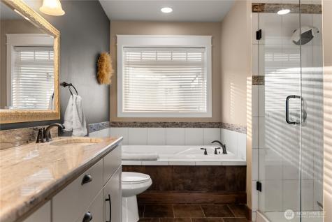 14 Turtle Lane Oroville WA 98844