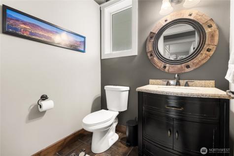 14 Turtle Lane Oroville WA 98844