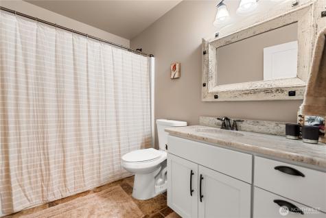 14 Turtle Lane Oroville WA 98844
