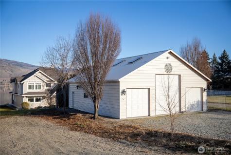 14 Turtle Lane Oroville WA 98844