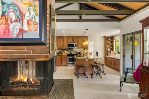 11186 Blue Pond Place NE Bainbridge Island WA 98110