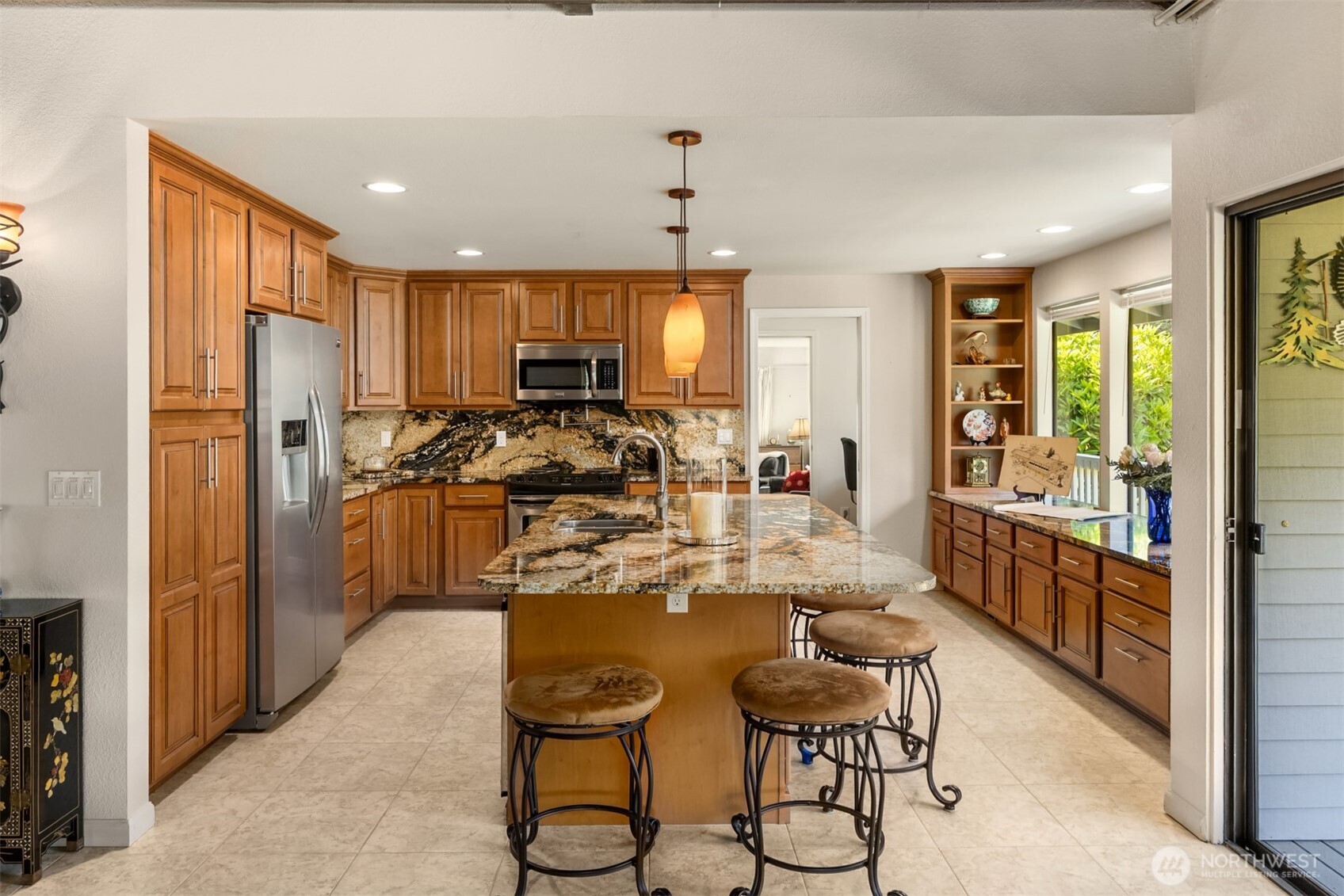 11186 Blue Pond Place NE Bainbridge Island WA 98110