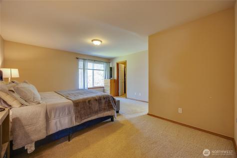 18623 87th Avenue Court E Puyallup WA 98375