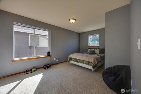 18623 87th Avenue Court E Puyallup WA 98375