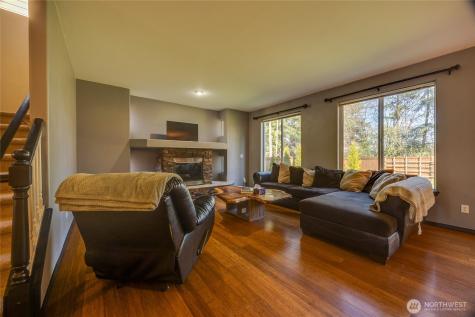 18623 87th Avenue Court E Puyallup WA 98375