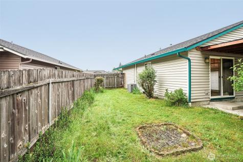 308 SE 9th Street Battle Ground WA 98604