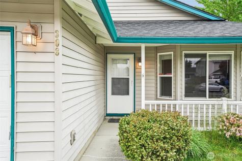 308 SE 9th Street Battle Ground WA 98604