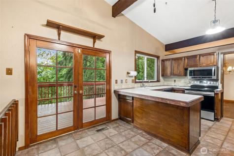 23908 SE 168 Street Issaquah WA 98027