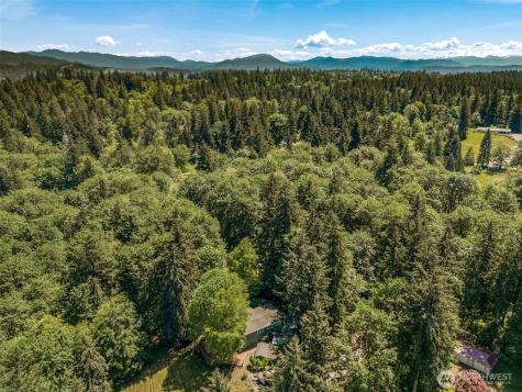 23908 SE 168 Street Issaquah WA 98027