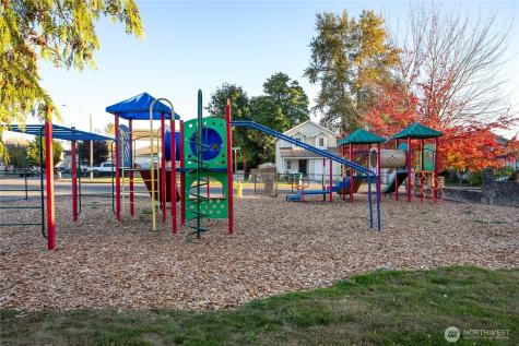 3310 Rosewood Street Mount Vernon WA 98273