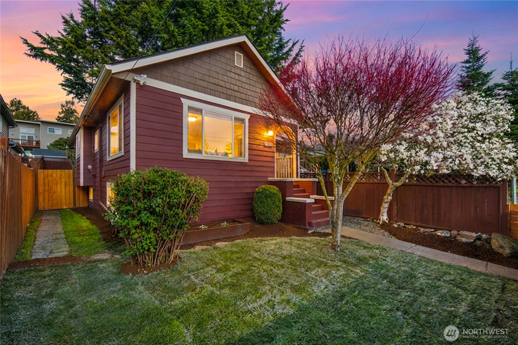 1516 S Bennett Street Seattle WA 98108
