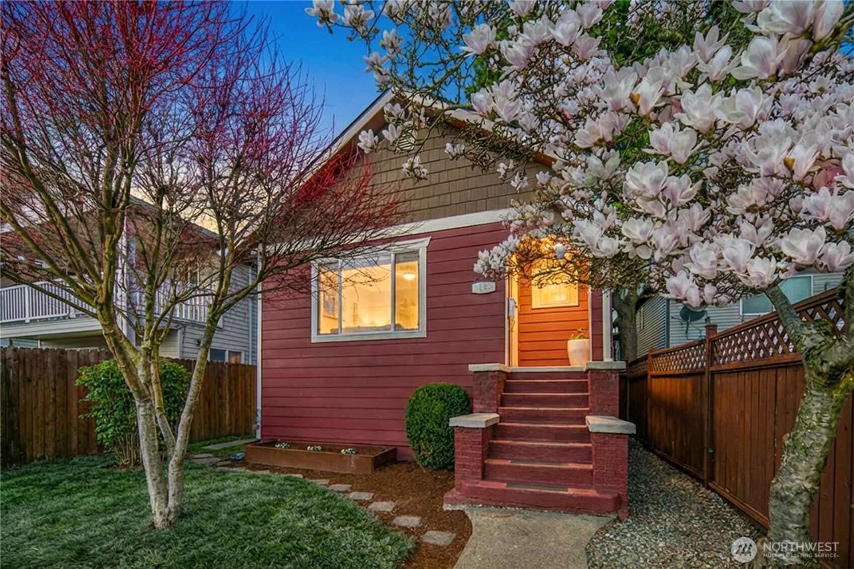 1516 S Bennett Street Seattle WA 98108