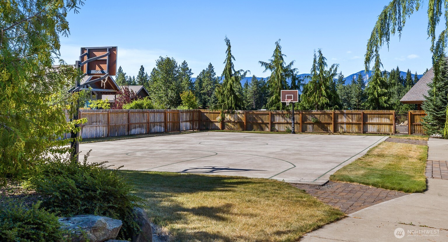 10 Rockberry Loop Ronald WA 98940
