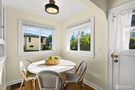 5455 42nd Avenue SW Seattle WA 98136