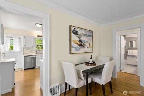 5455 42nd Avenue SW Seattle WA 98136