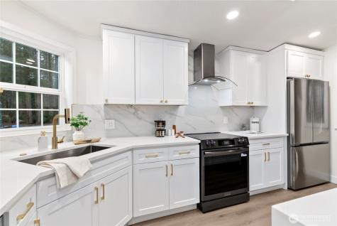 11150 Helena Trail SW Port Orchard WA 98367
