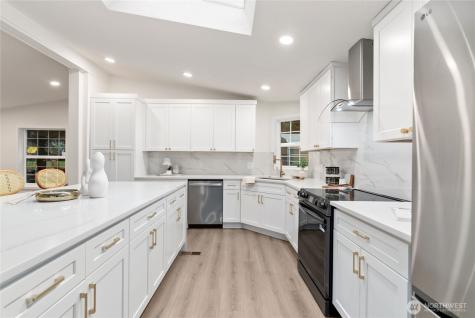 11150 Helena Trail SW Port Orchard WA 98367