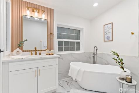 11150 Helena Trail SW Port Orchard WA 98367