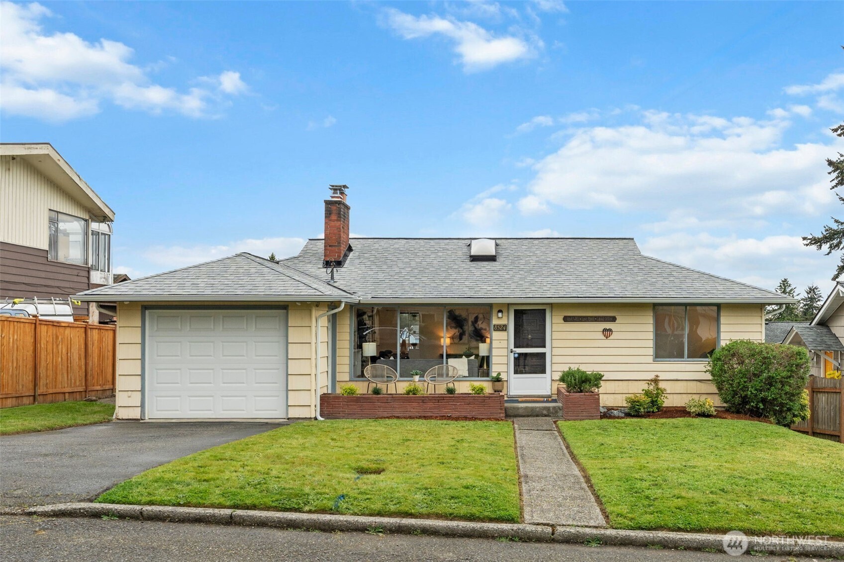 8524 S 123rd Place Seattle WA 98178