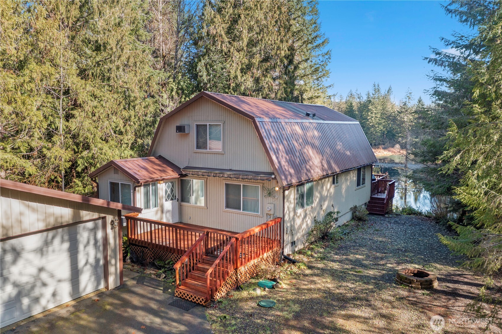 941 N Potlatch Drive Hoodsport WA 98548